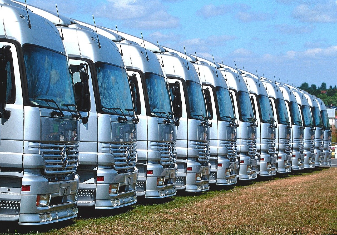 trucks-mercedes